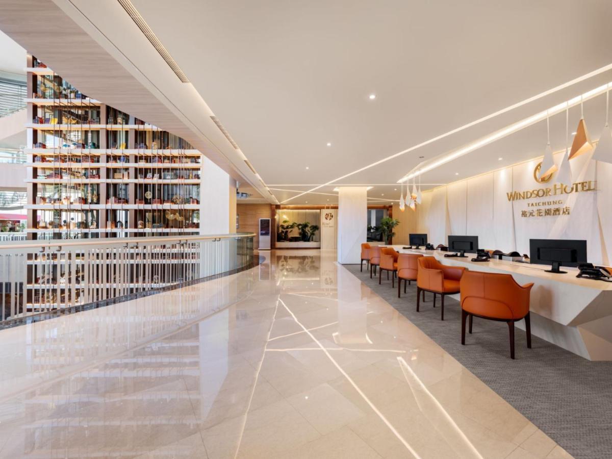 Windsor Hotel Taichung Exterior foto Business Center