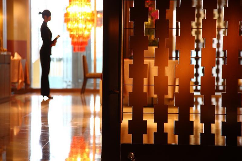 Windsor Hotel Taichung Exterior foto The lobby of the hotel